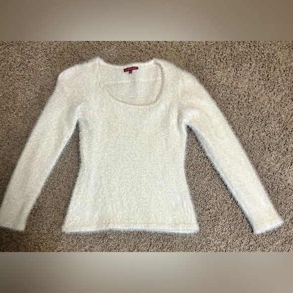 Woman’s size small white cozy plush sweater - Picture 2 of 10
